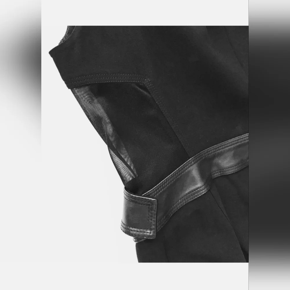 ALEXANDER WANG Leather and stretch-crepe wrap dressSize 4.
